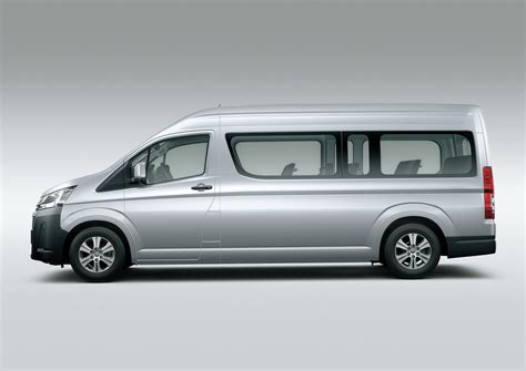 Toyota HiAce .